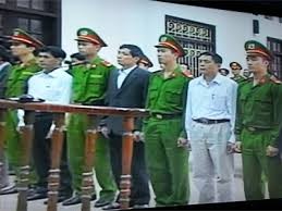 Annonce des verdicts dans l’affaire d’expropriation de terrains à Vinh Quang - ảnh 1